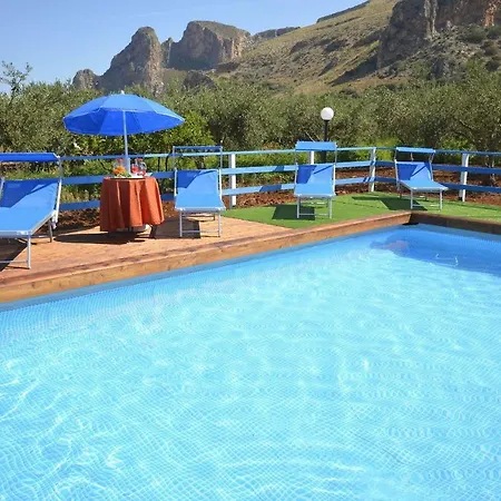 Maria Paola Bed & Breakfast