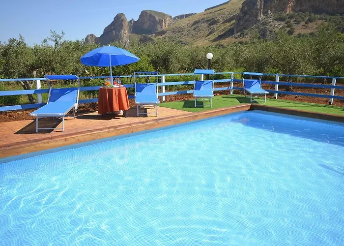 Maria Paola Couette-café